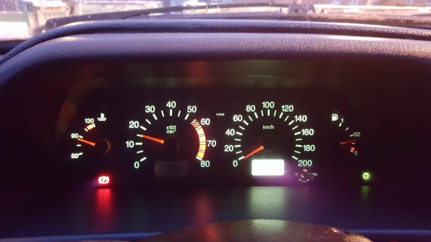 Лампочки в приборную панель ВАЗ 2115