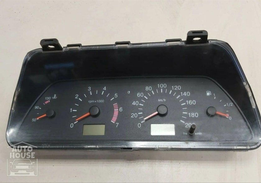 Lada 2114 панель приборов