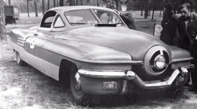 Автомобиль ЗИС 112