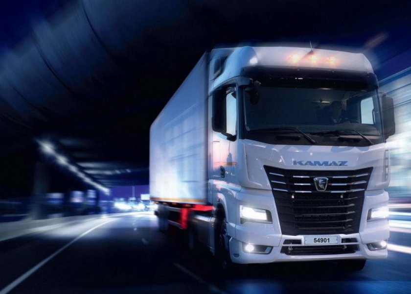 Тягач КАМАЗ-54901