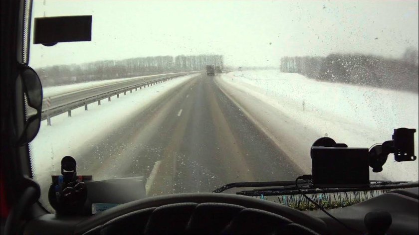 Вид с кабины фуры