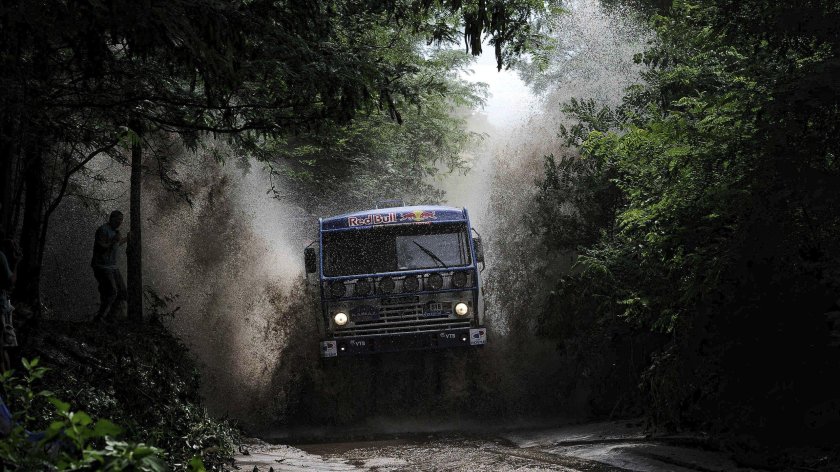 КАМАЗ мастер в грязи