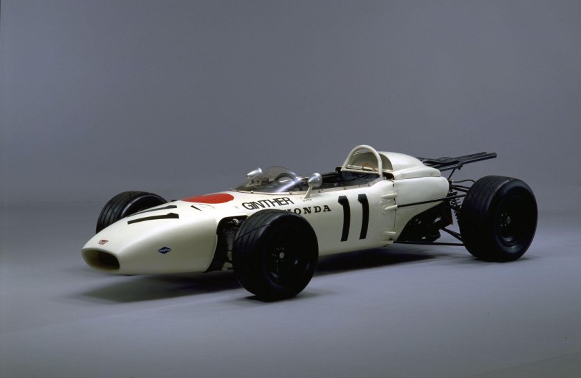 Honda ra272