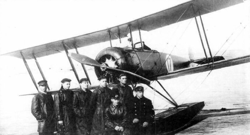 Самолет му-1