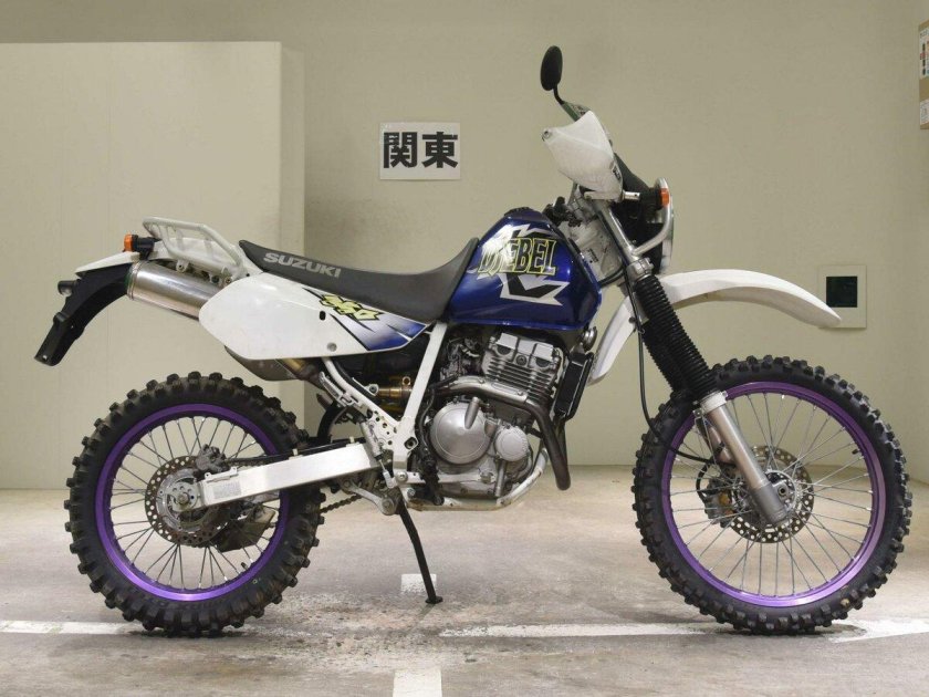 Suzuki djebel 250