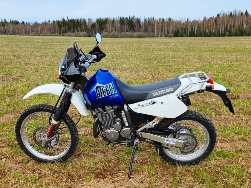 Suzuki djebel 250