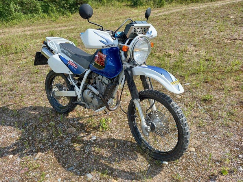 Suzuki djebel 250 xc