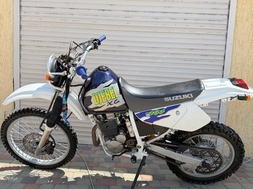 Сузуки джебель 250