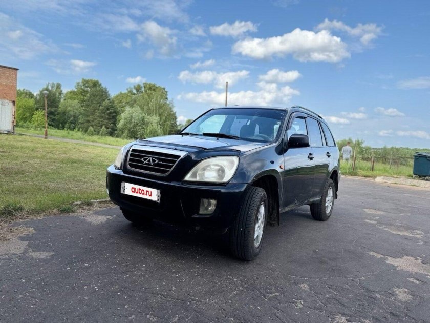 Машина chery tiggo