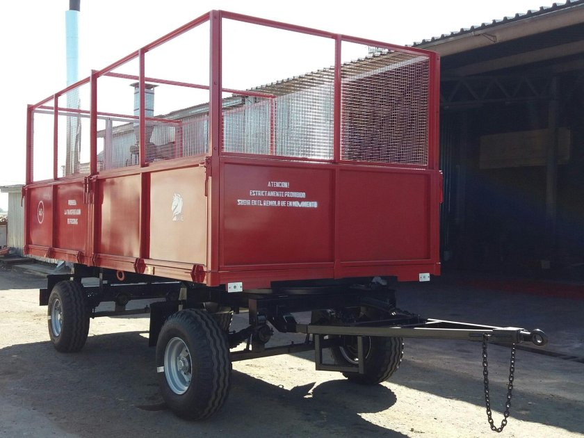 Прицеп тракторный 2 ПТС-6.5