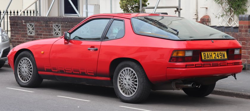 Porsche 924, 1981
