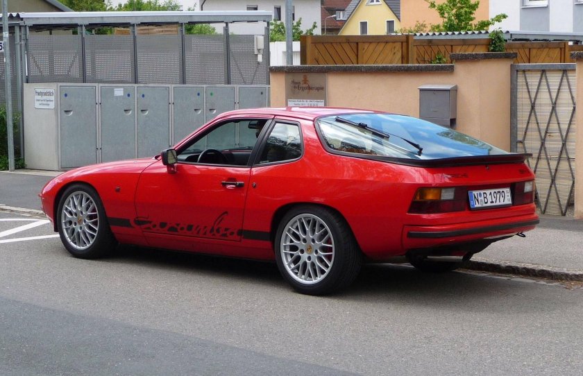 Porsche 924 Targa