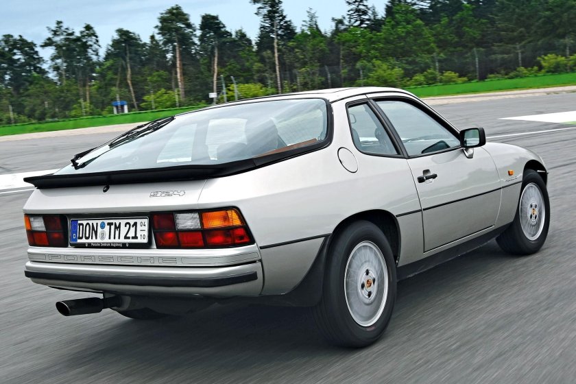 Porsche 924 Coupe