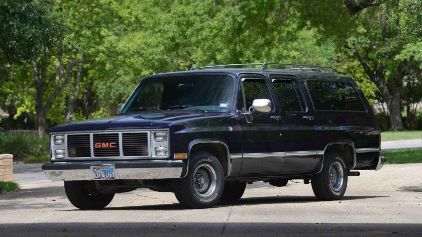 Chevrolet Suburban 1988
