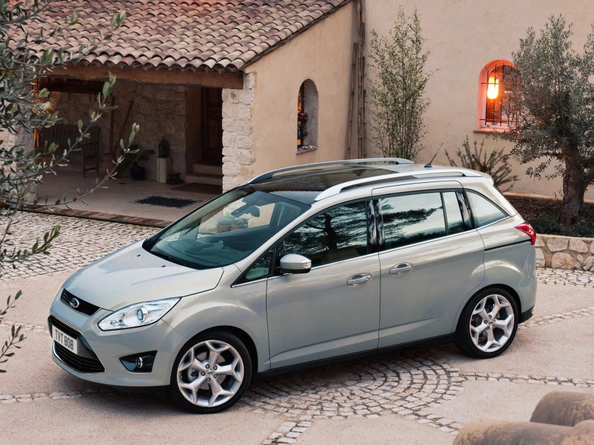 Ford Grand c-Max, 2010