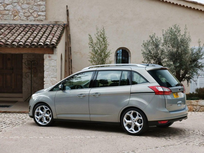 Ford grand c max 2011