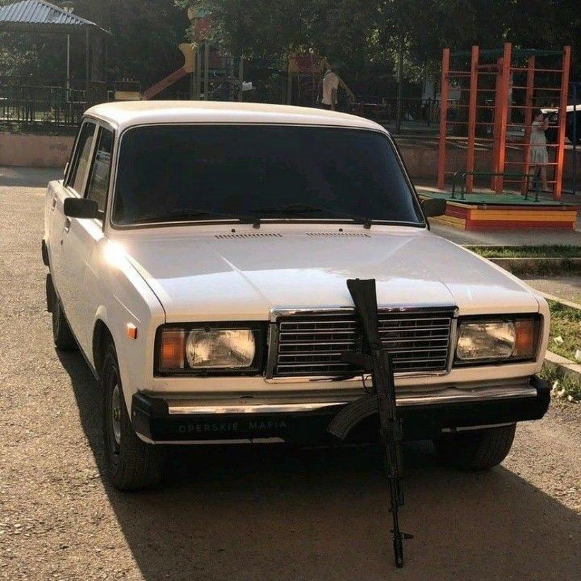 ВАЗ 2107 опер стайл белая