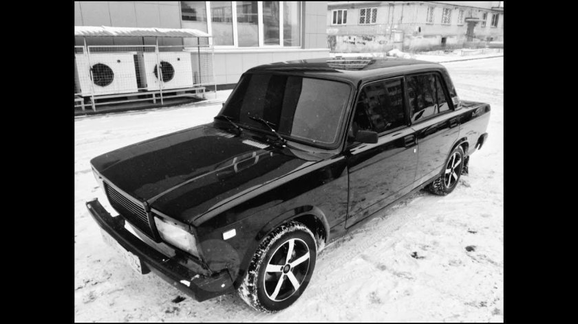 Чёрная семёрка ВАЗ 2107