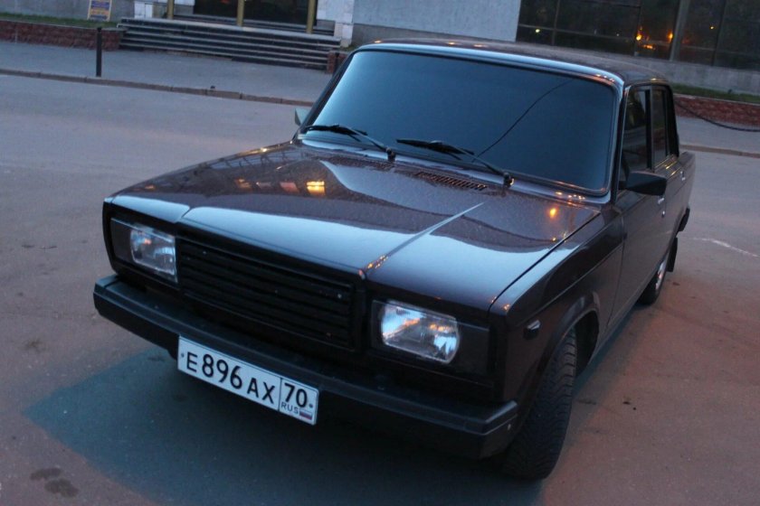 ВАЗ 2107 антихром