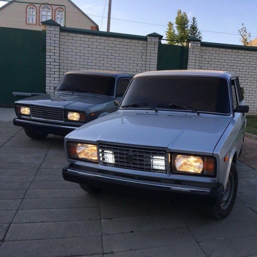 Жигули ВАЗ 2107 опер