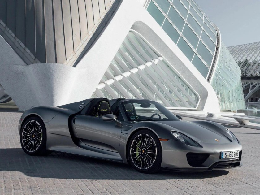 Porsche 918 Спайдер