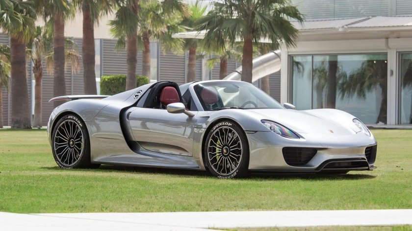 Porsche 918 Спайдер