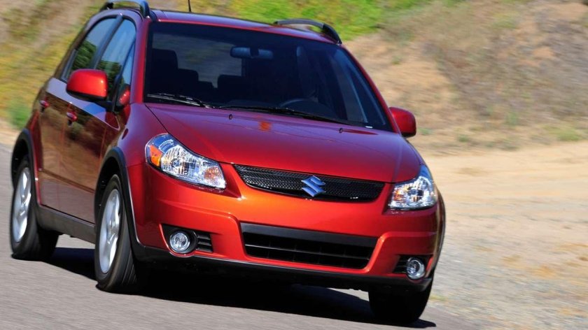 Машина Сузуки сх4