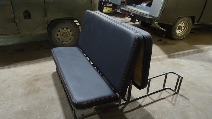 Сиденье откидное УАЗ 452