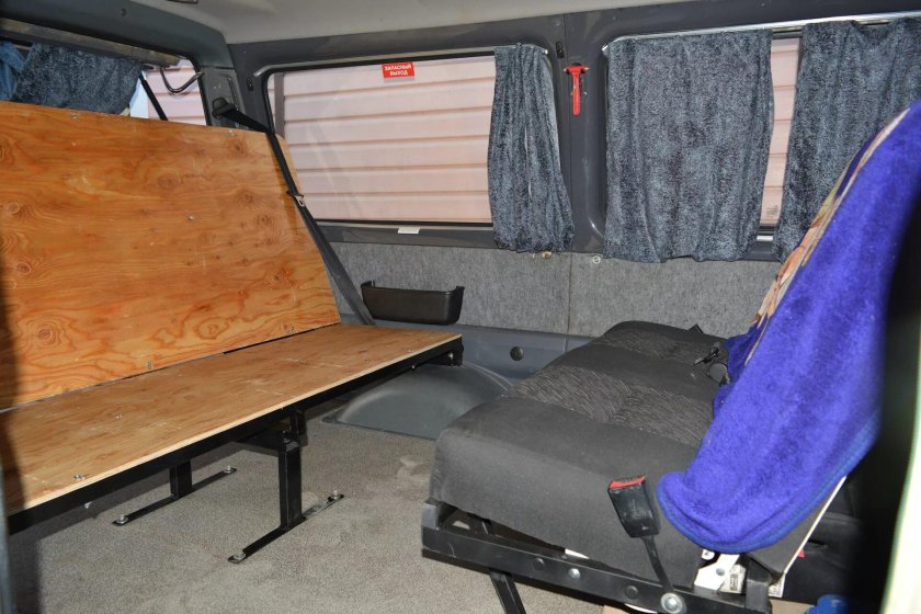 ГАЗ-2217 Соболь салон автодом