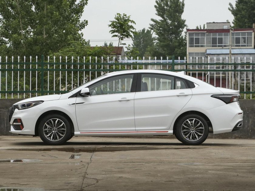 Chery arizzo 5 plus