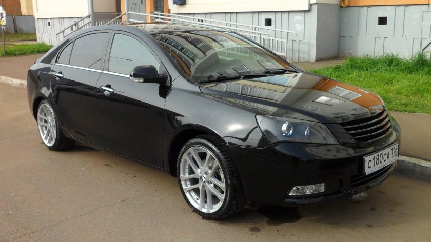 Geely Emgrand ec7