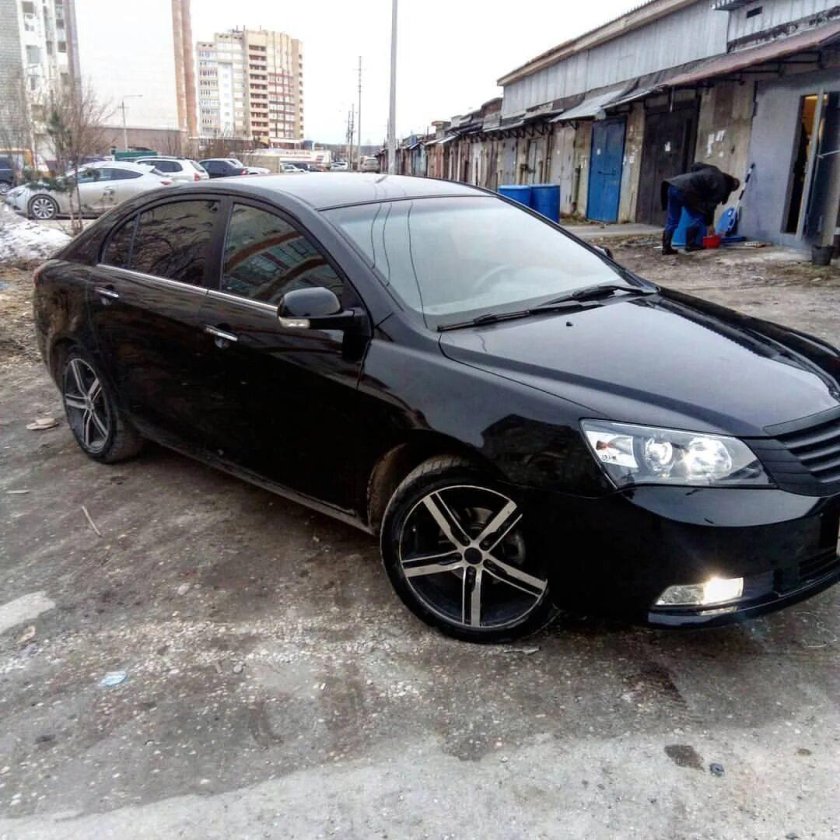 Geely Emgrand ec7