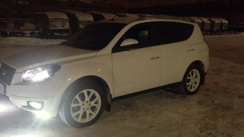 Джили Эмгранд х7 на дисках