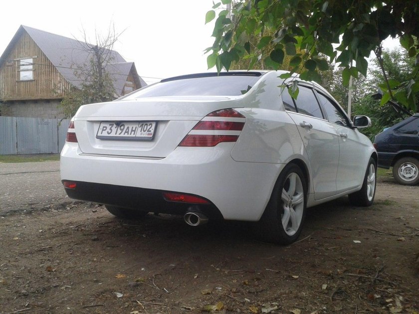 Geely Emgrand ec7 тюнингованный