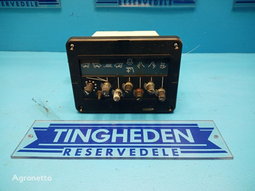 New Holland плита, крышка