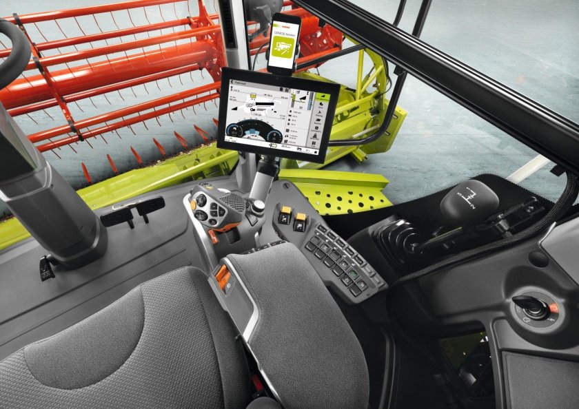 CLAAS Tucano 580 кабина