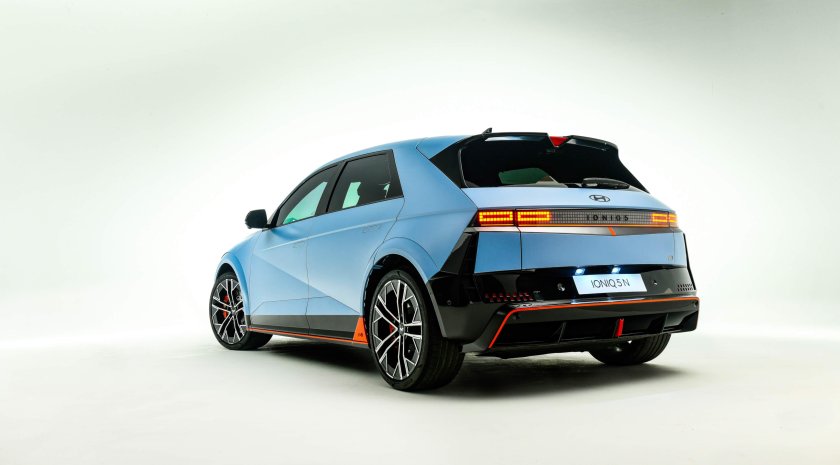 Hyundai 2024 электромобиль 5