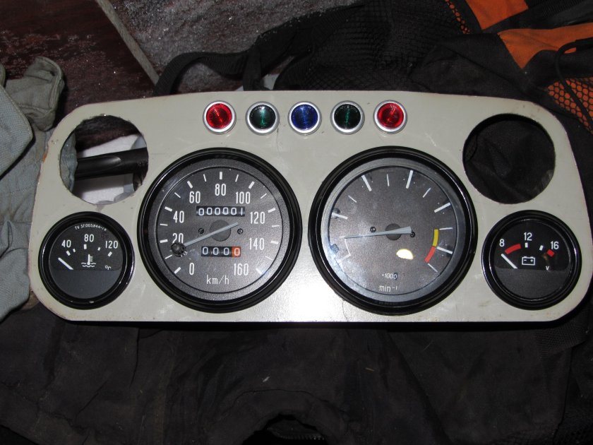 Приборная панель ПАЗ 3205