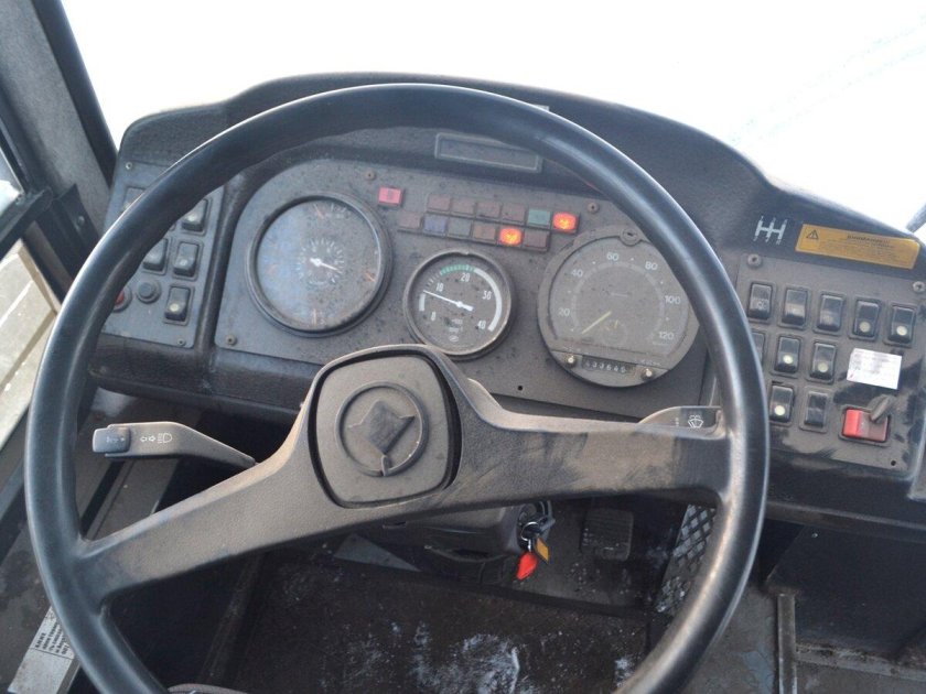 Приборная панель КАВЗ 4235