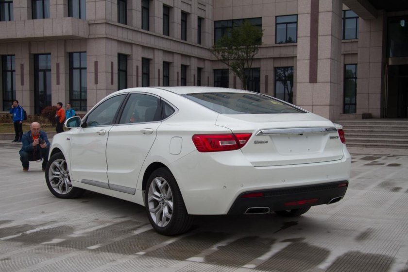 Geely Emgrand gc9