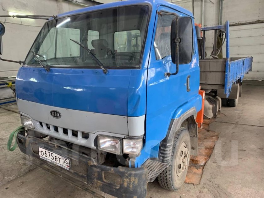 Грузовик манипулятор