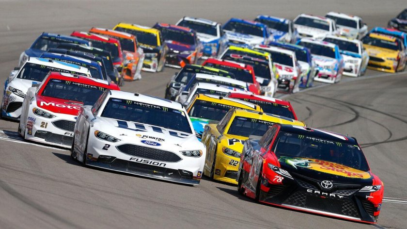 Наскар рейсинг