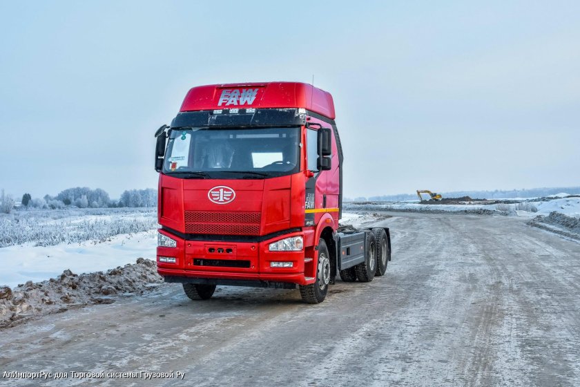 FAW j6 тягач