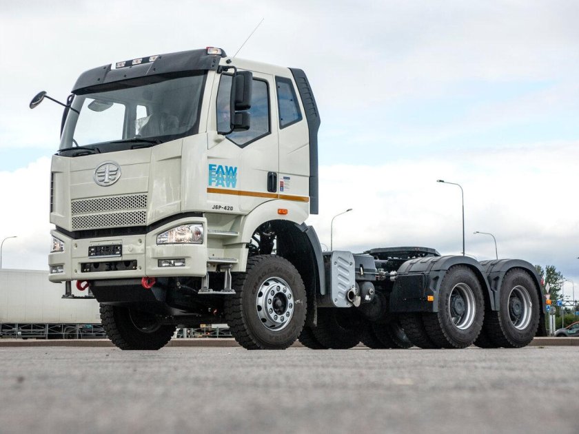 Седельный тягач FAW ca3250