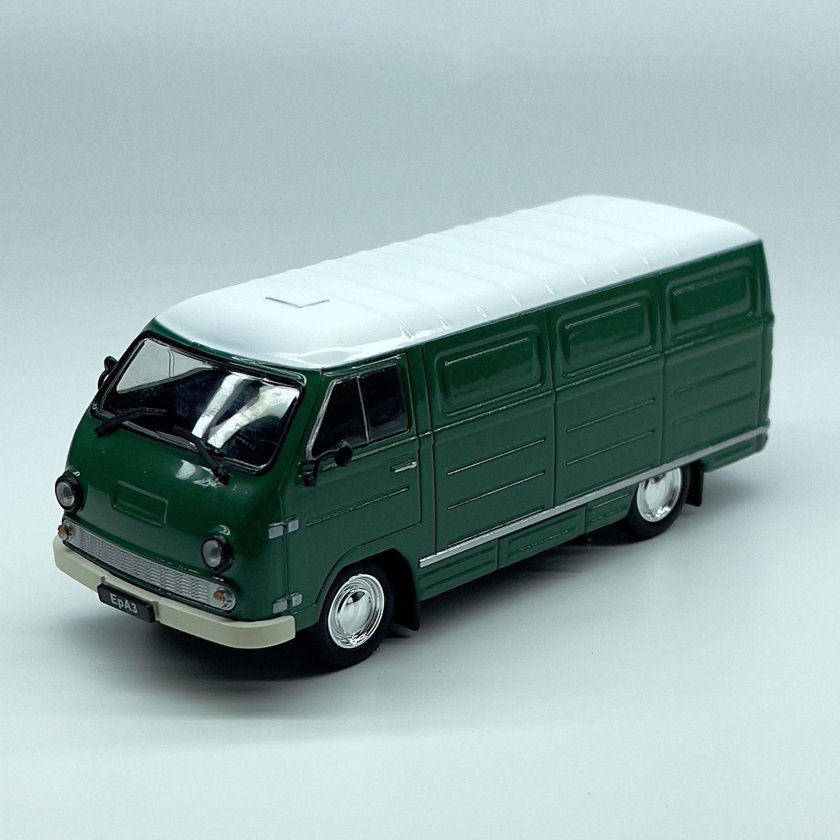 РАФ-977 микроавтобус