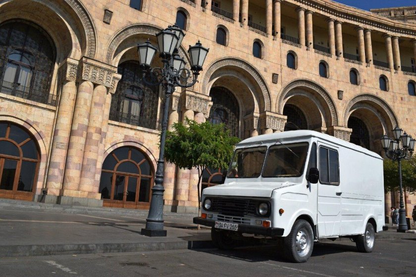 Завод ЕРАЗ В Ереване