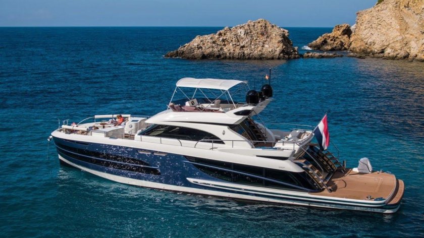 Van der Valk яхта