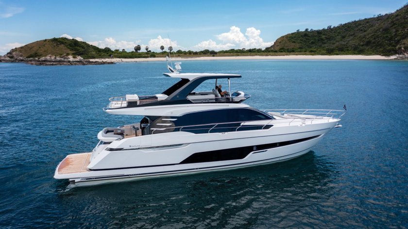 Fairline Squadron 65