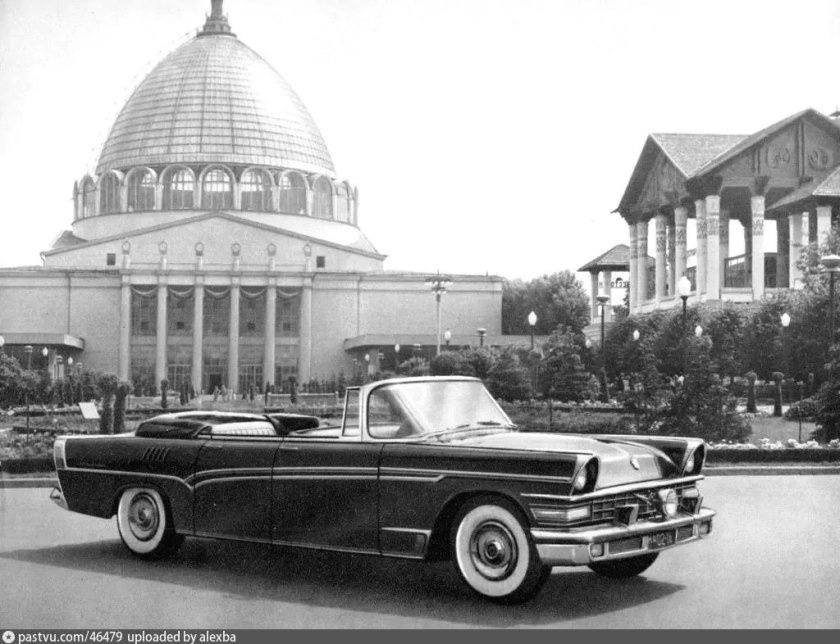 Автомобиль ЗИЛ 111