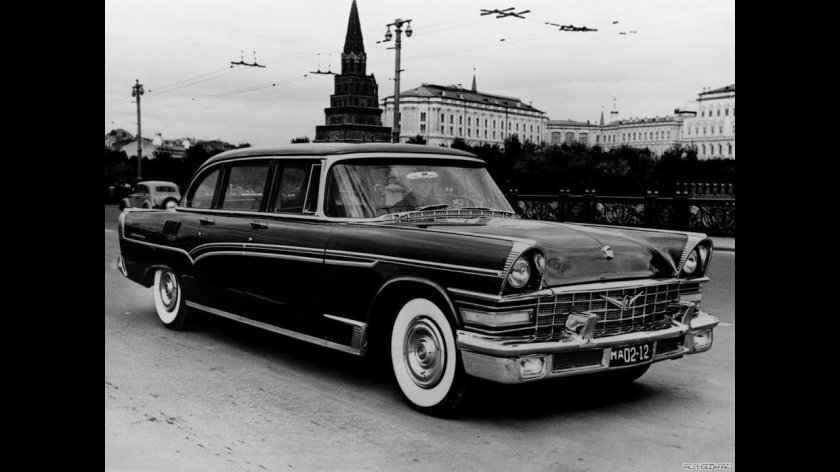 ЗИЛ-111 седан
